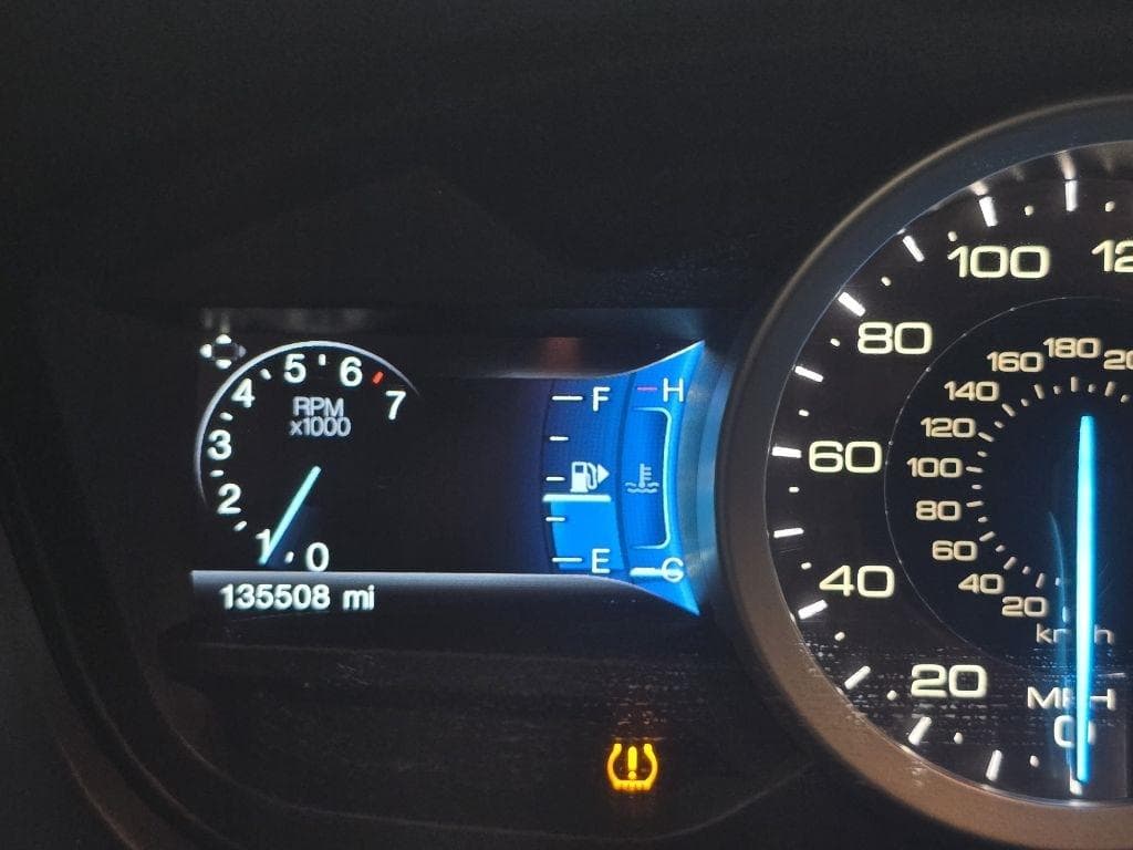 2015 FORD Explorer - Image 19