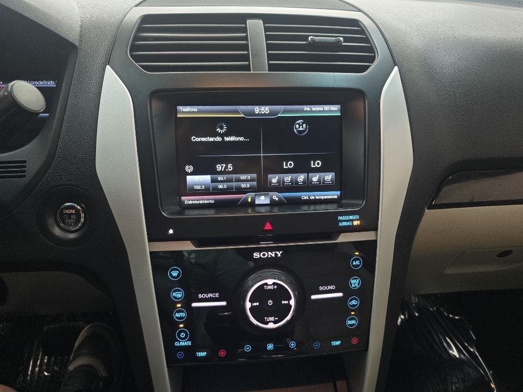 2015 FORD Explorer - Image 20