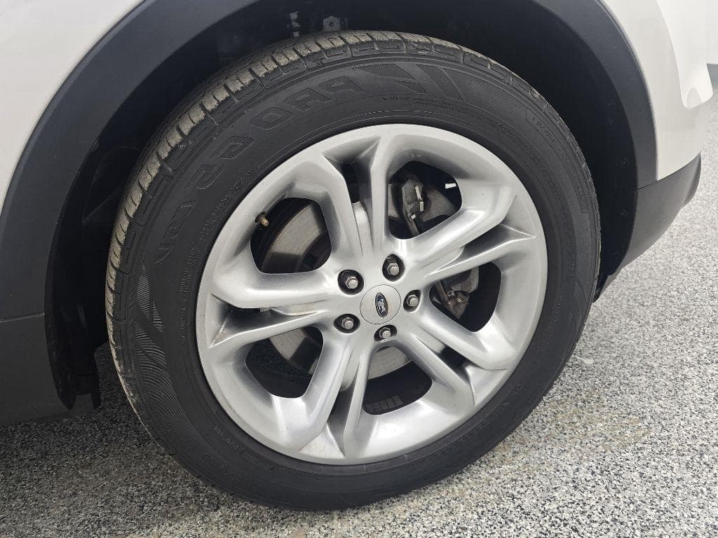 2015 FORD Explorer - Image 30