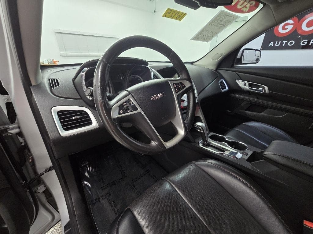 2014 GMC Terrain - Image 9