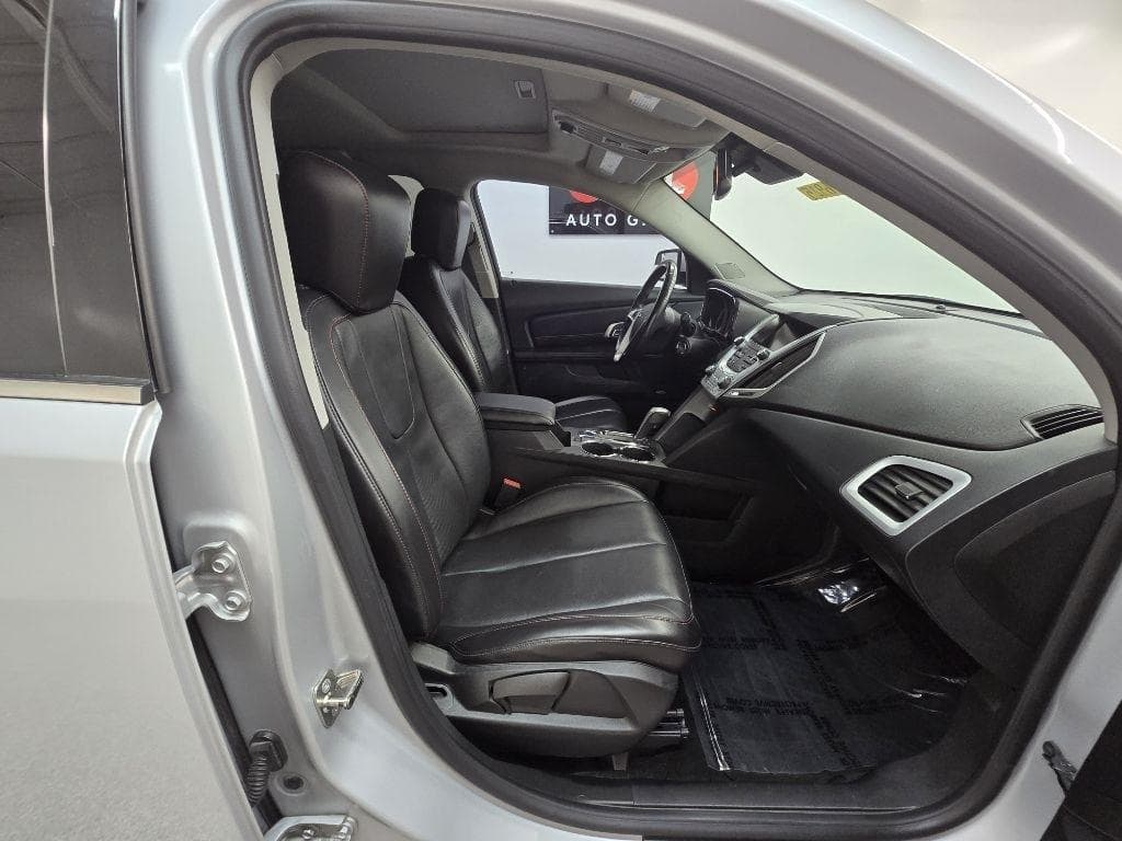 2014 GMC Terrain - Image 17