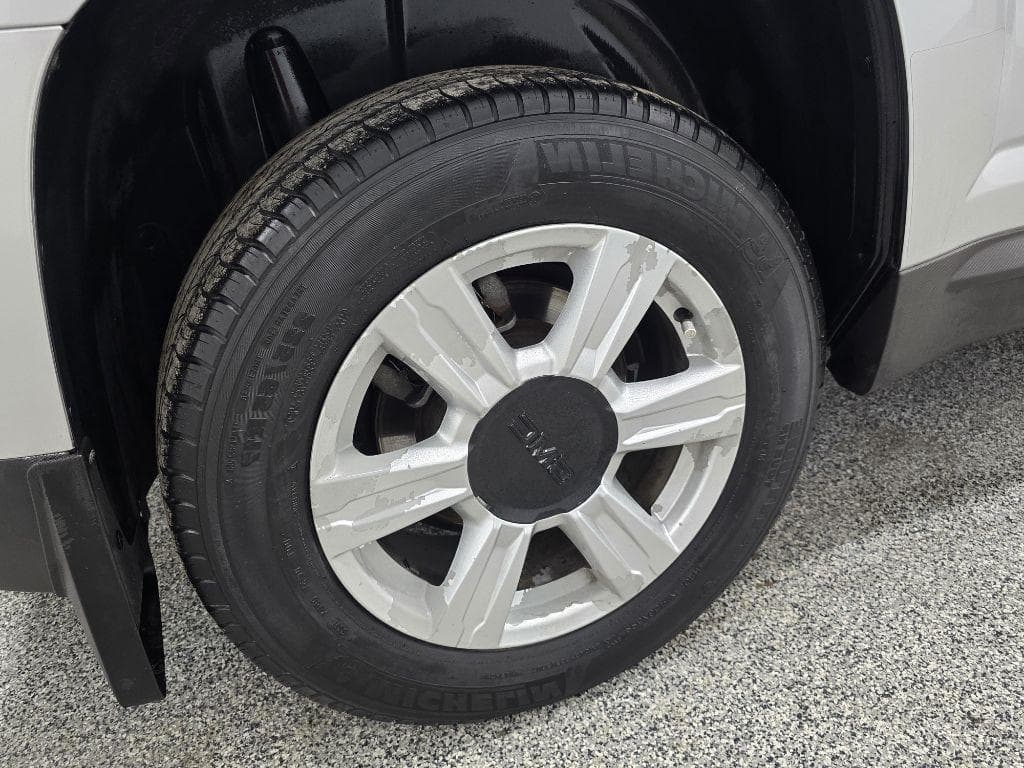 2014 GMC Terrain - Image 30