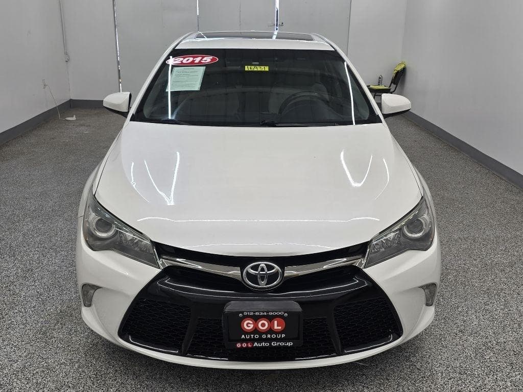 2015 TOYOTA Camry - Image 2