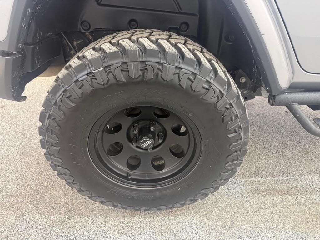 2018 JEEP Wrangler - Image 13