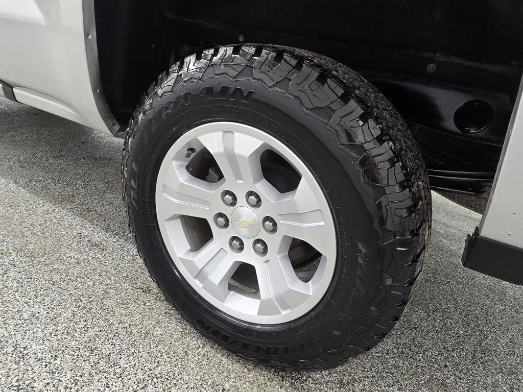 2019 CHEVROLET Silverado - Image 27