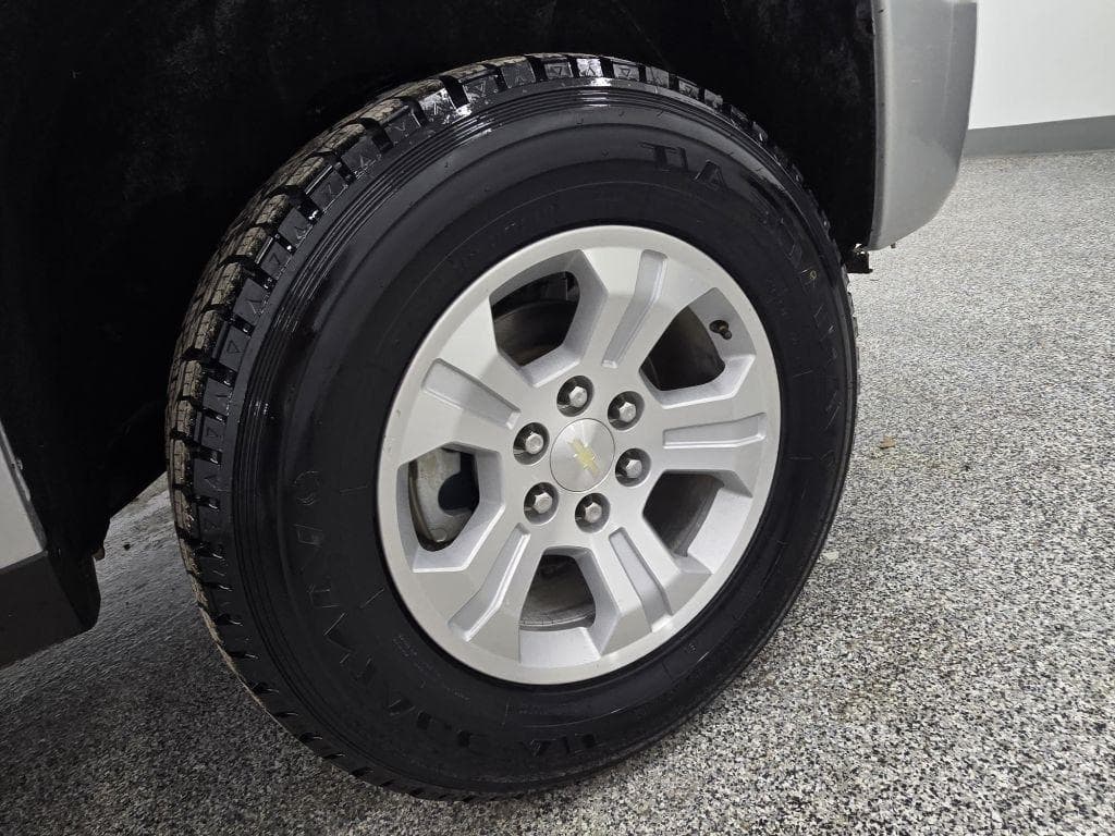 2019 CHEVROLET Silverado - Image 28