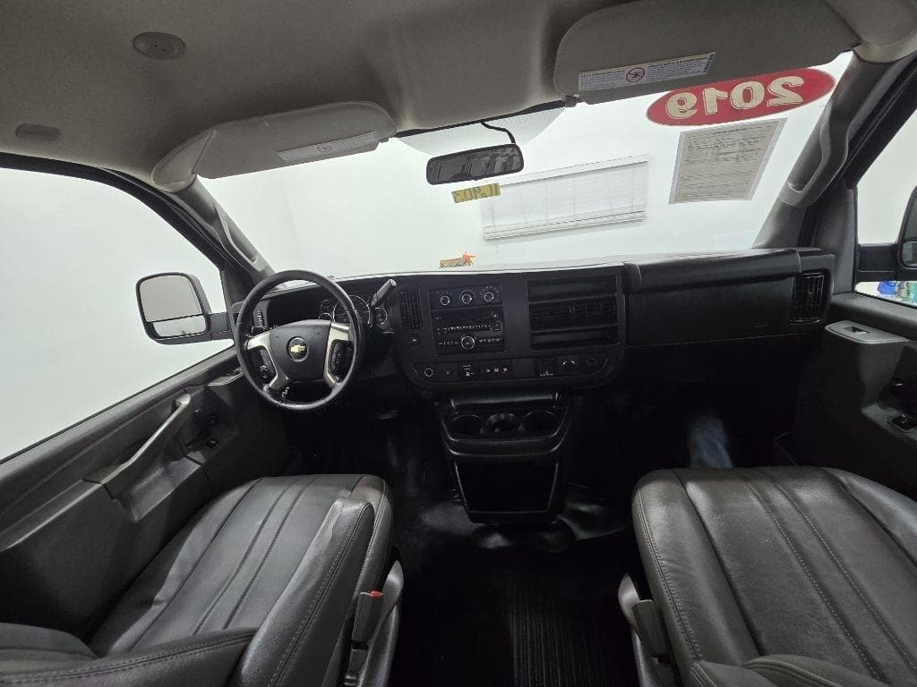 2019 Chevrolet Express - Image 16