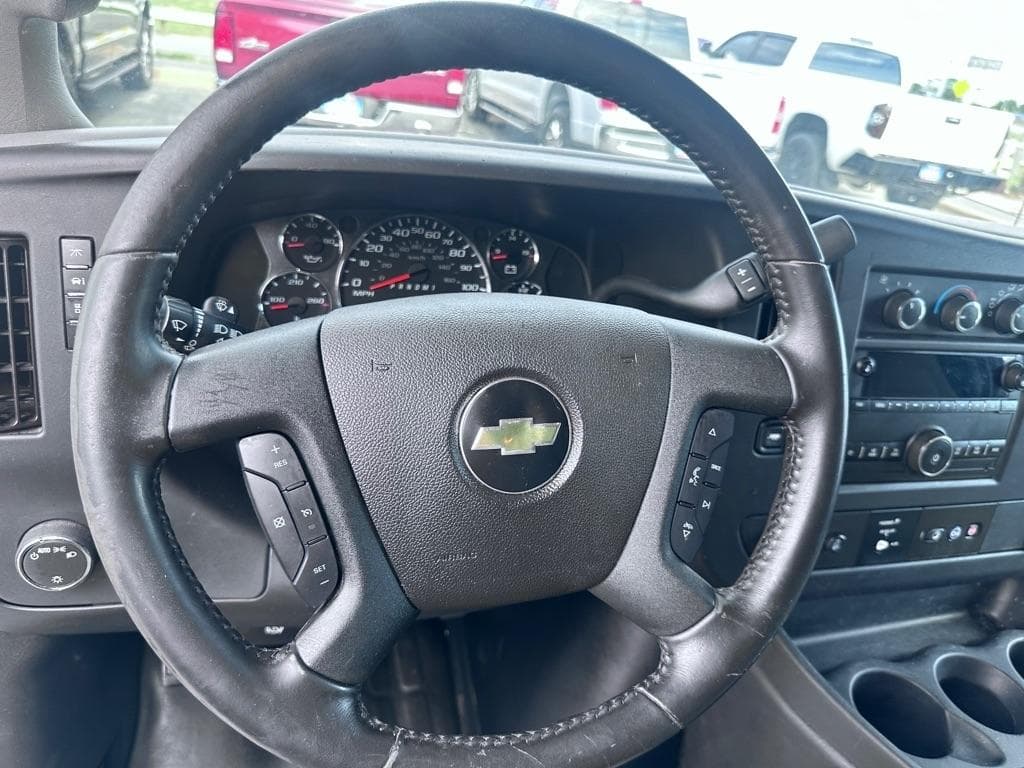 2020 Chevrolet Express - Image 13