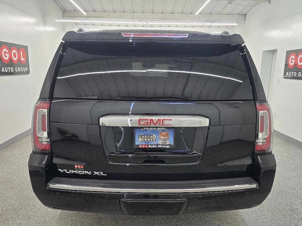 2020 GMC Yukon - Image 3