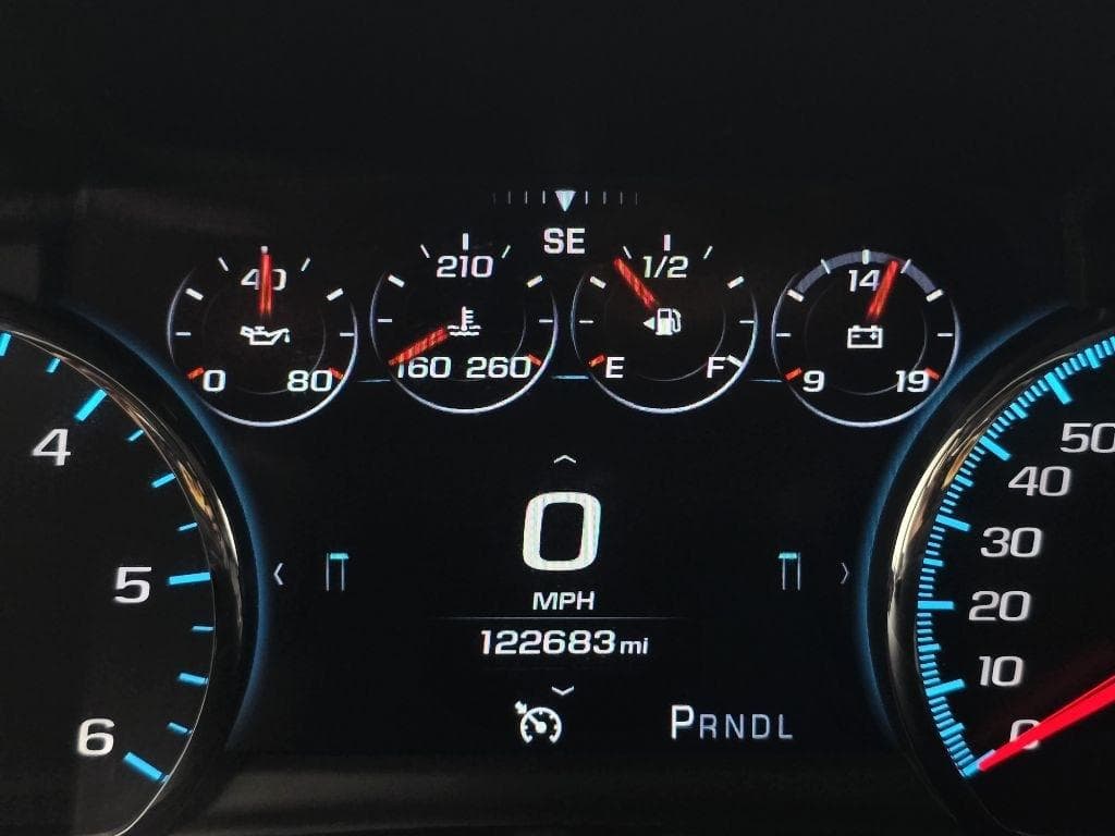 2020 GMC Yukon - Image 20