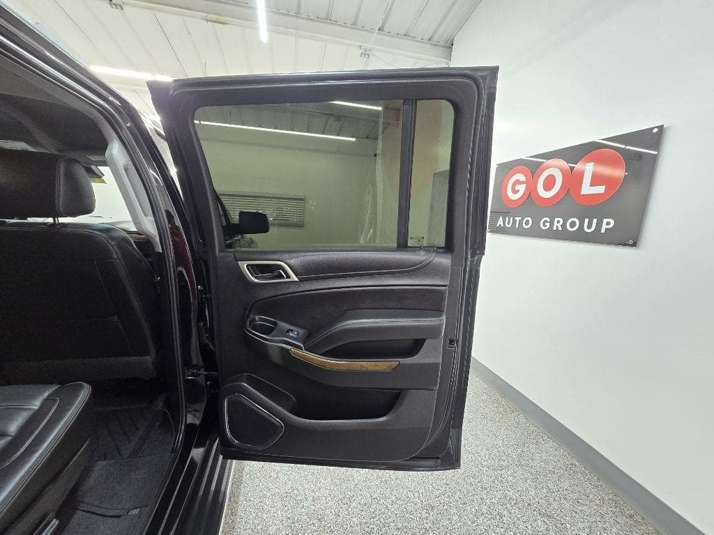 2020 GMC Yukon - Image 26