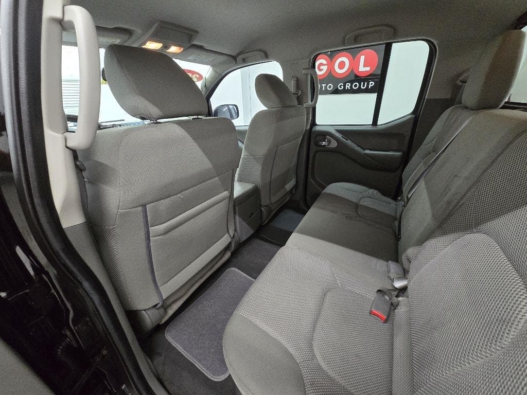 2020 NISSAN Frontier - Image 12