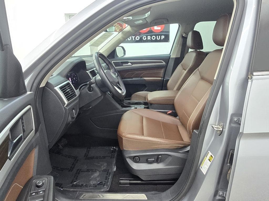 2023 VOLKSWAGEN Atlas - Image 8