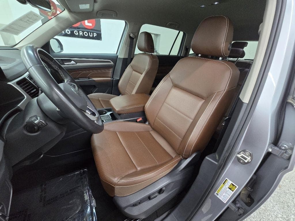 2023 VOLKSWAGEN Atlas - Image 9