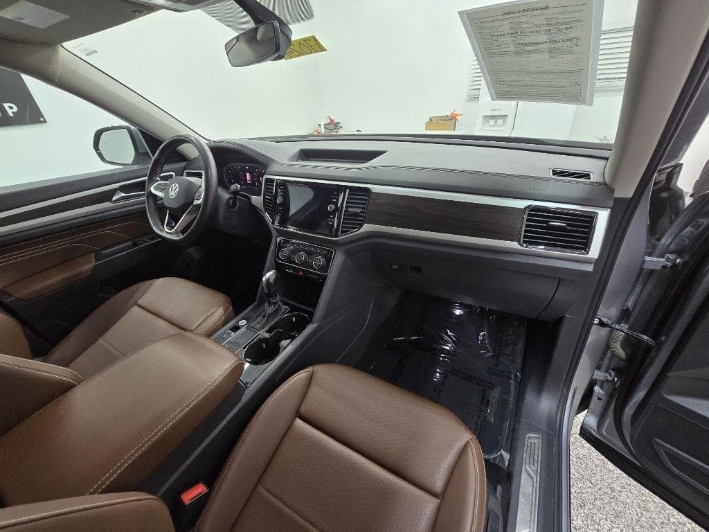 2023 VOLKSWAGEN Atlas - Image 18