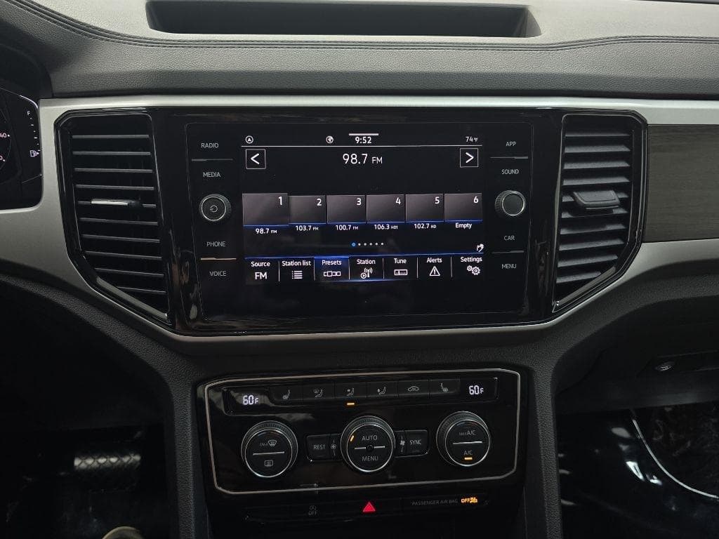 2023 VOLKSWAGEN Atlas - Image 21