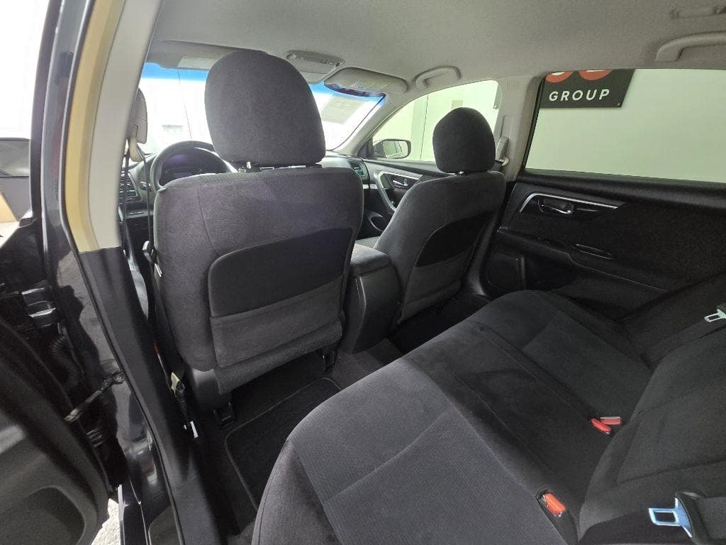 2013 NISSAN Altima - Image 11