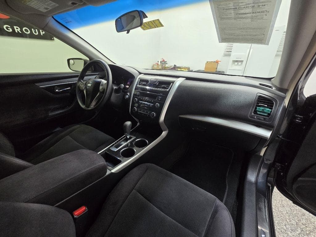 2013 NISSAN Altima - Image 17