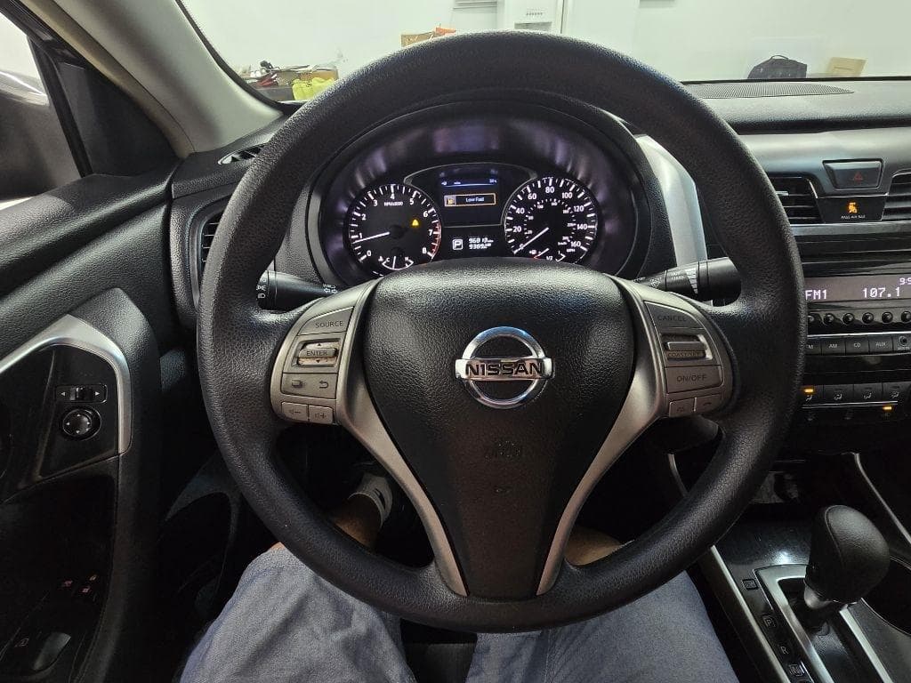 2013 NISSAN Altima - Image 18