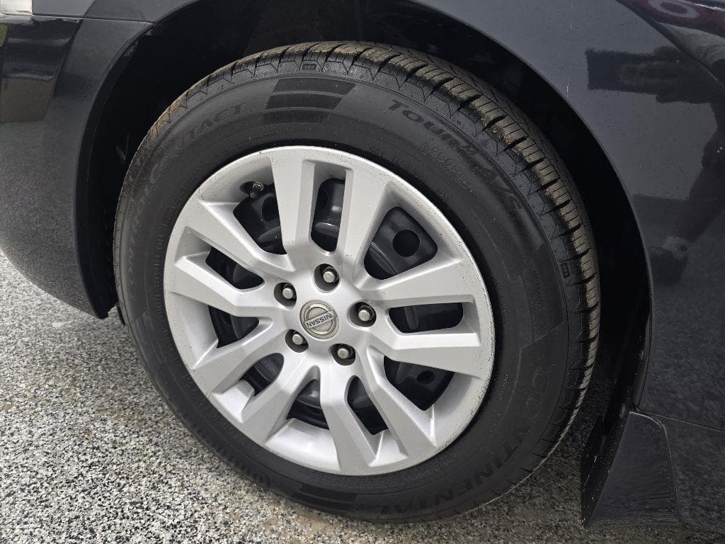 2013 NISSAN Altima - Image 25