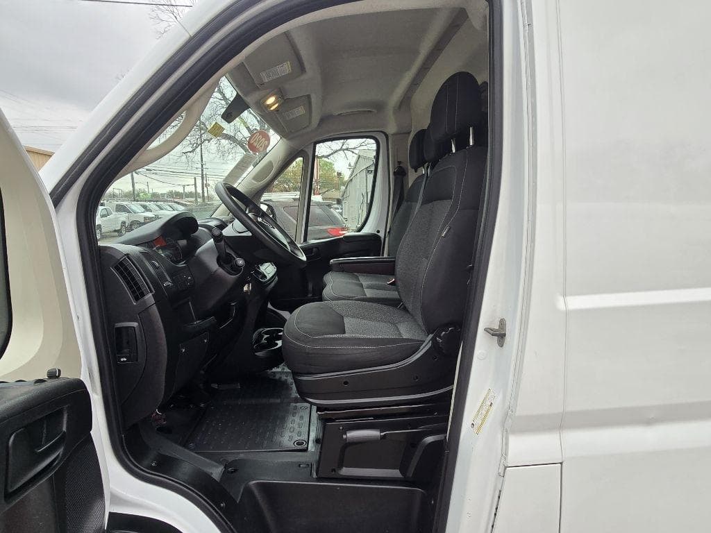 2020 RAM Promaster - Image 6