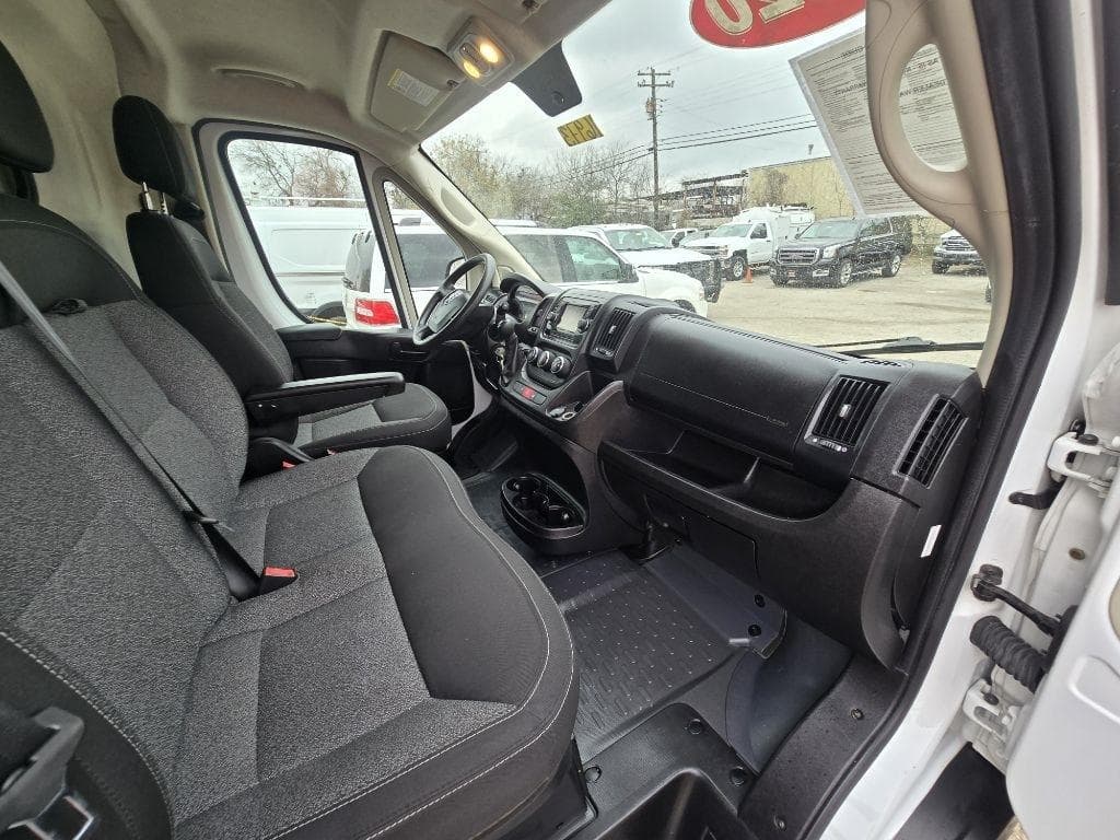 2020 RAM Promaster - Image 15