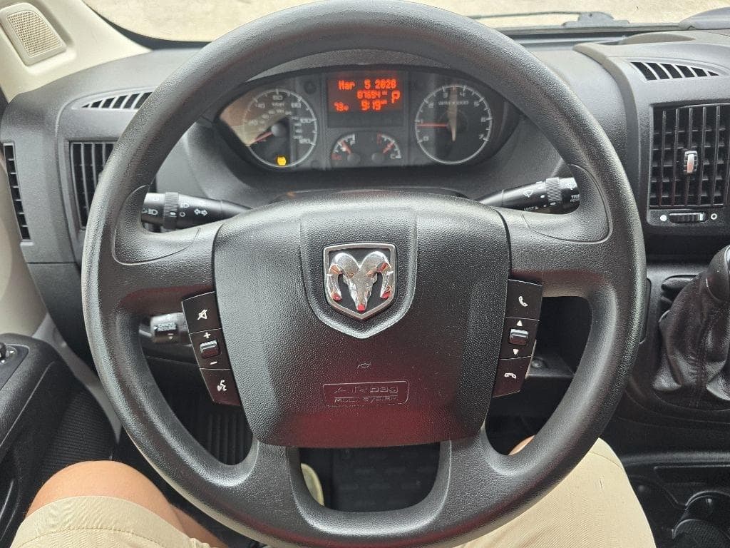 2020 RAM Promaster - Image 17