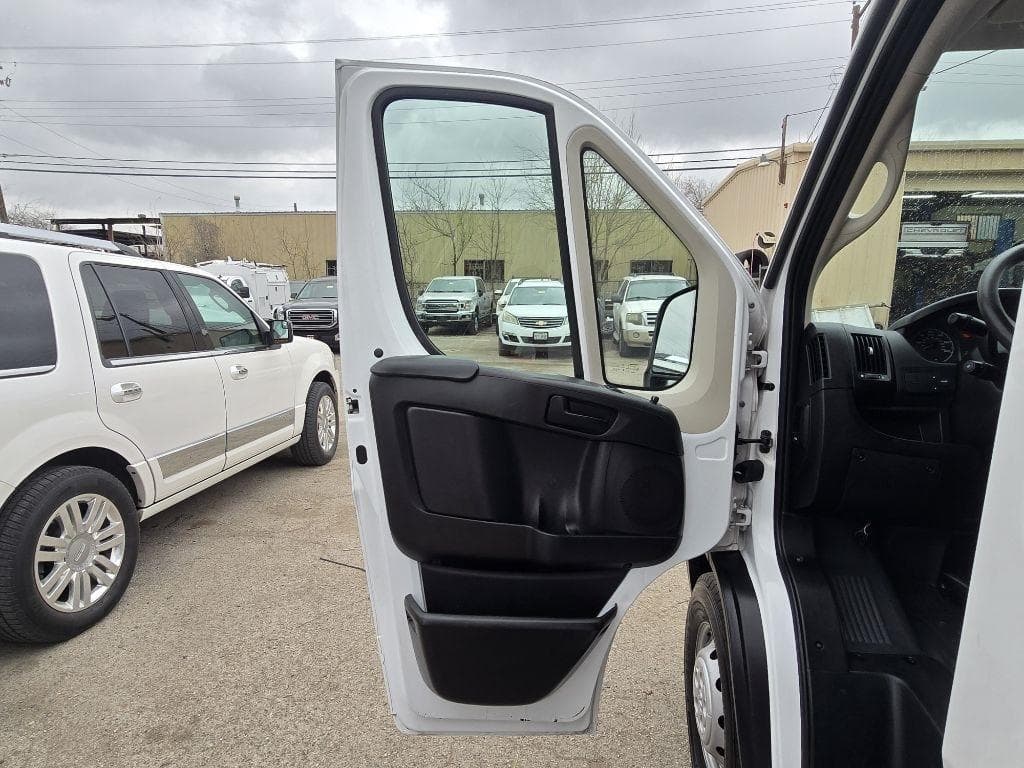 2020 RAM Promaster - Image 21