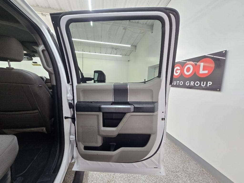 2022 FORD F-250 - Image 25