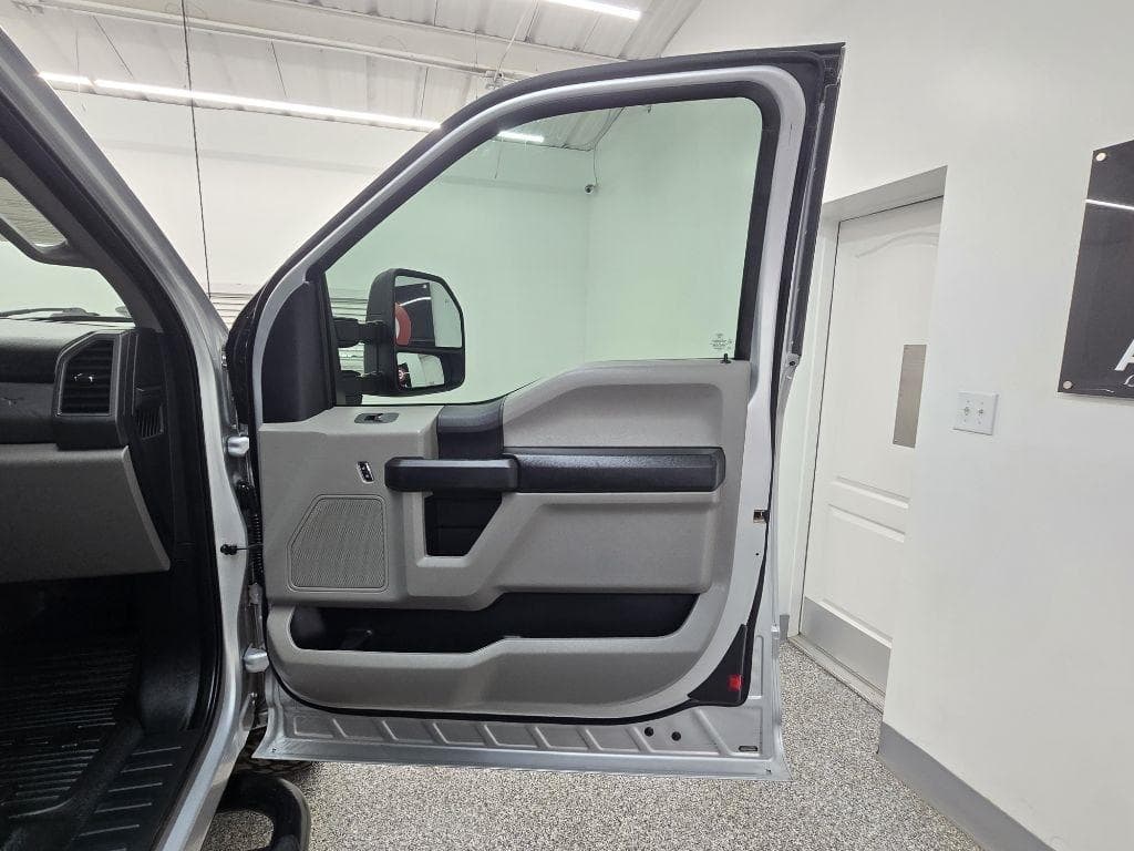 2019 FORD F-250 - Image 23