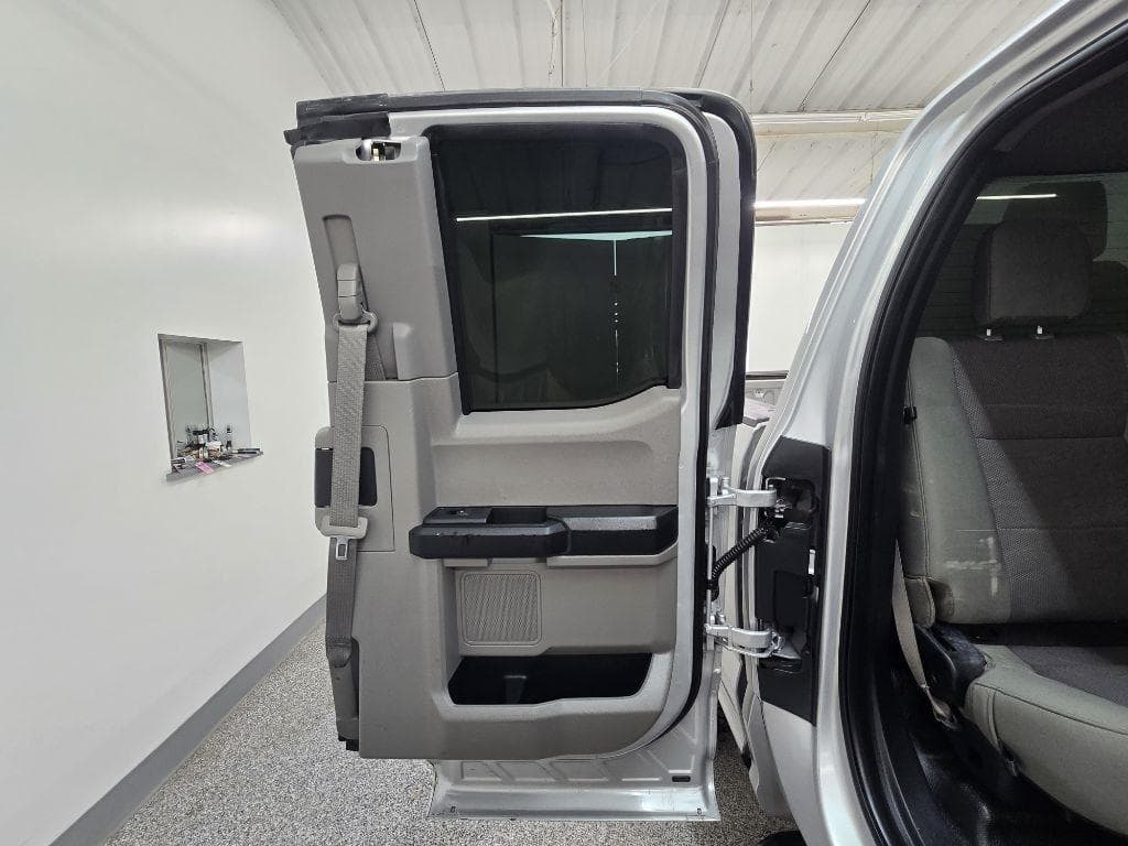 2019 FORD F-250 - Image 24