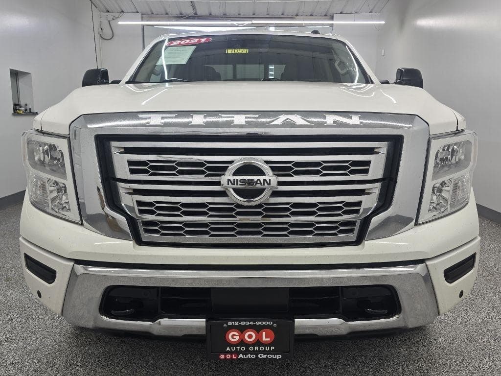 2021 NISSAN Titan - Image 2