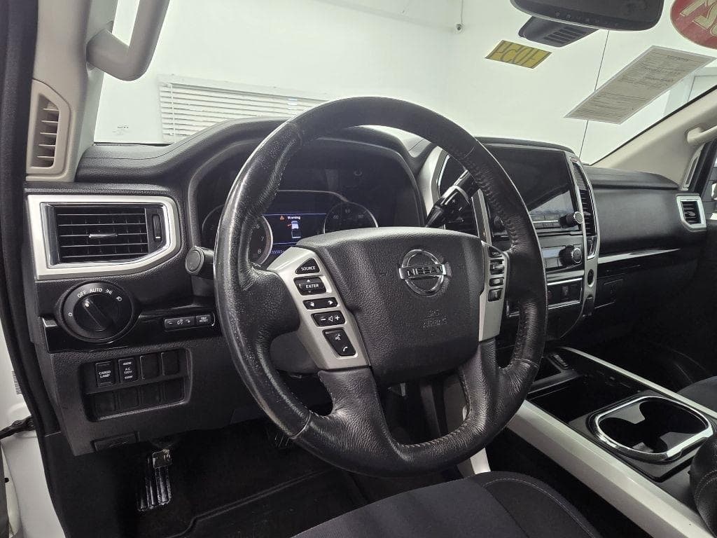 2021 NISSAN Titan - Image 8