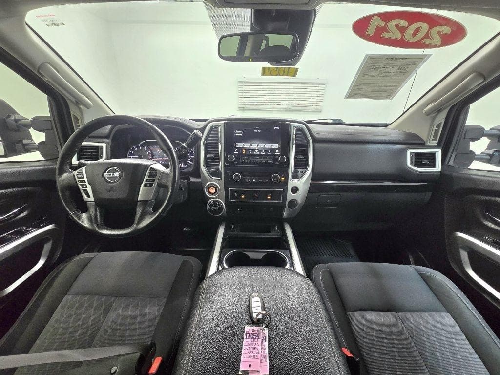 2021 NISSAN Titan - Image 10