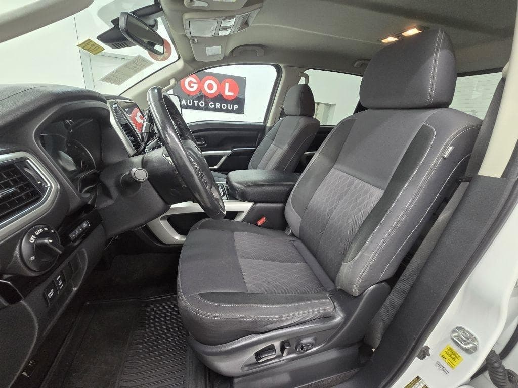 2021 NISSAN Titan - Image 13