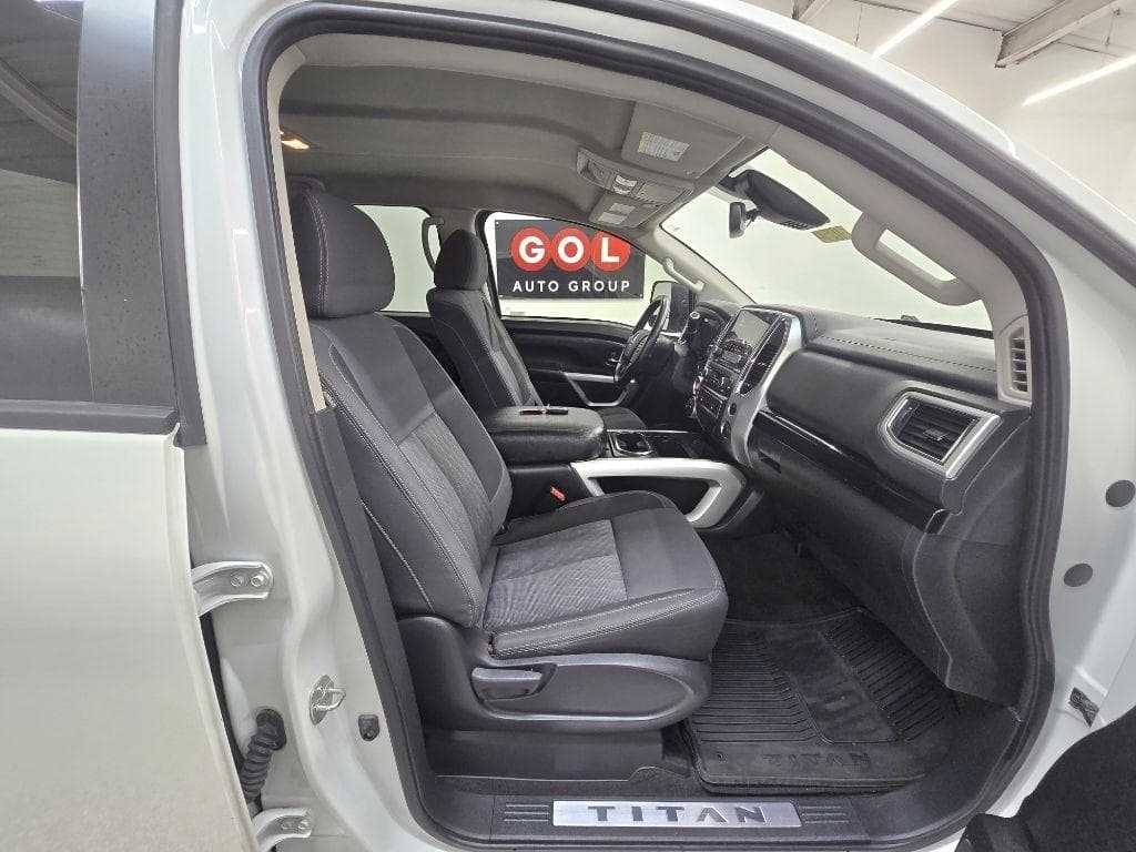 2021 NISSAN Titan - Image 18