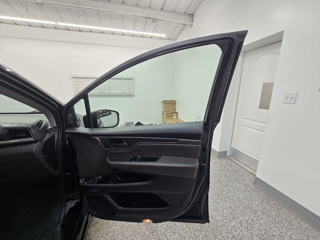 2018 HONDA Odyssey - Image 25