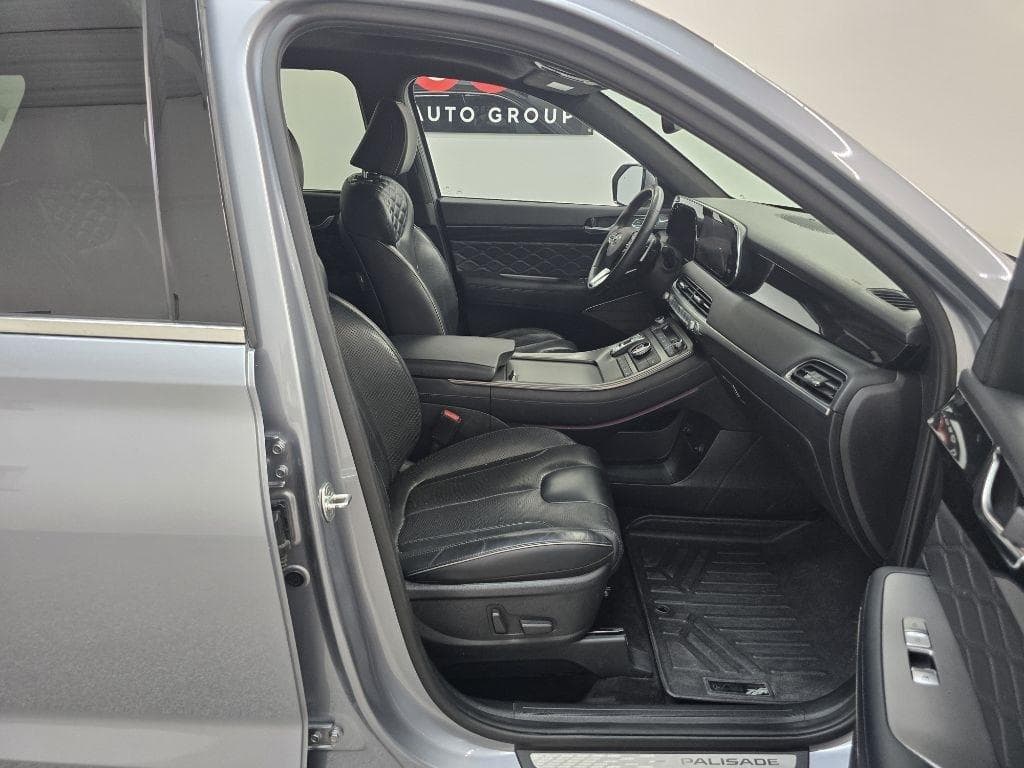 2020 HYUNDAI Palisade - Image 18