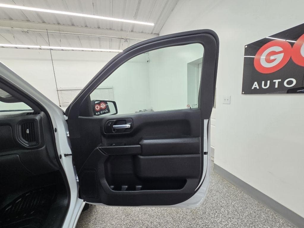 2021 CHEVROLET Silverado - Image 17