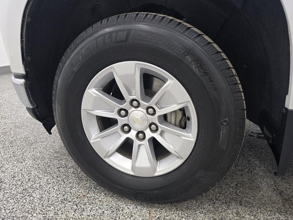 2021 CHEVROLET Silverado - Image 20