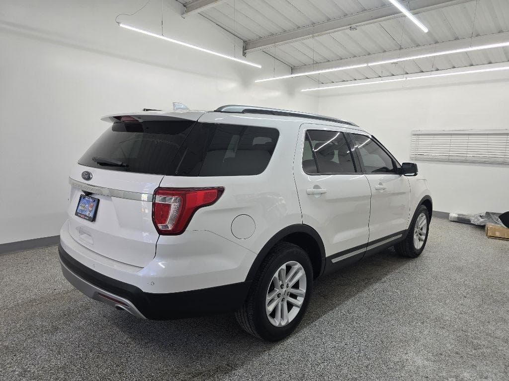 2017 FORD Explorer - Image 6