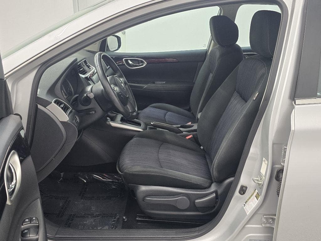 2019 NISSAN Sentra - Image 7