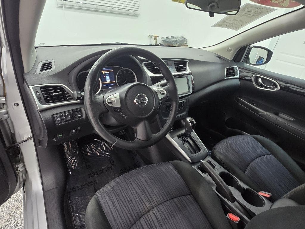 2019 NISSAN Sentra - Image 8