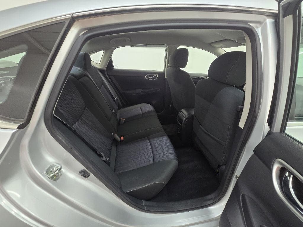 2019 NISSAN Sentra - Image 15