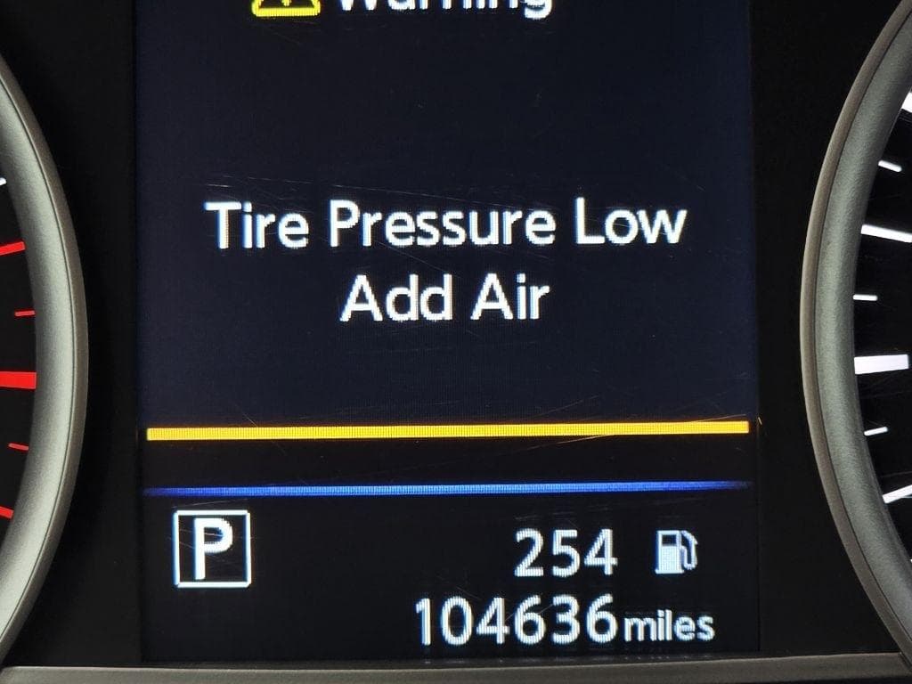 2019 NISSAN Sentra - Image 19