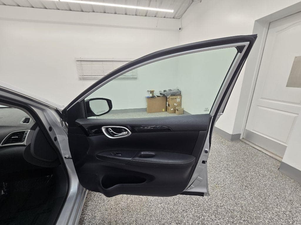 2019 NISSAN Sentra - Image 25