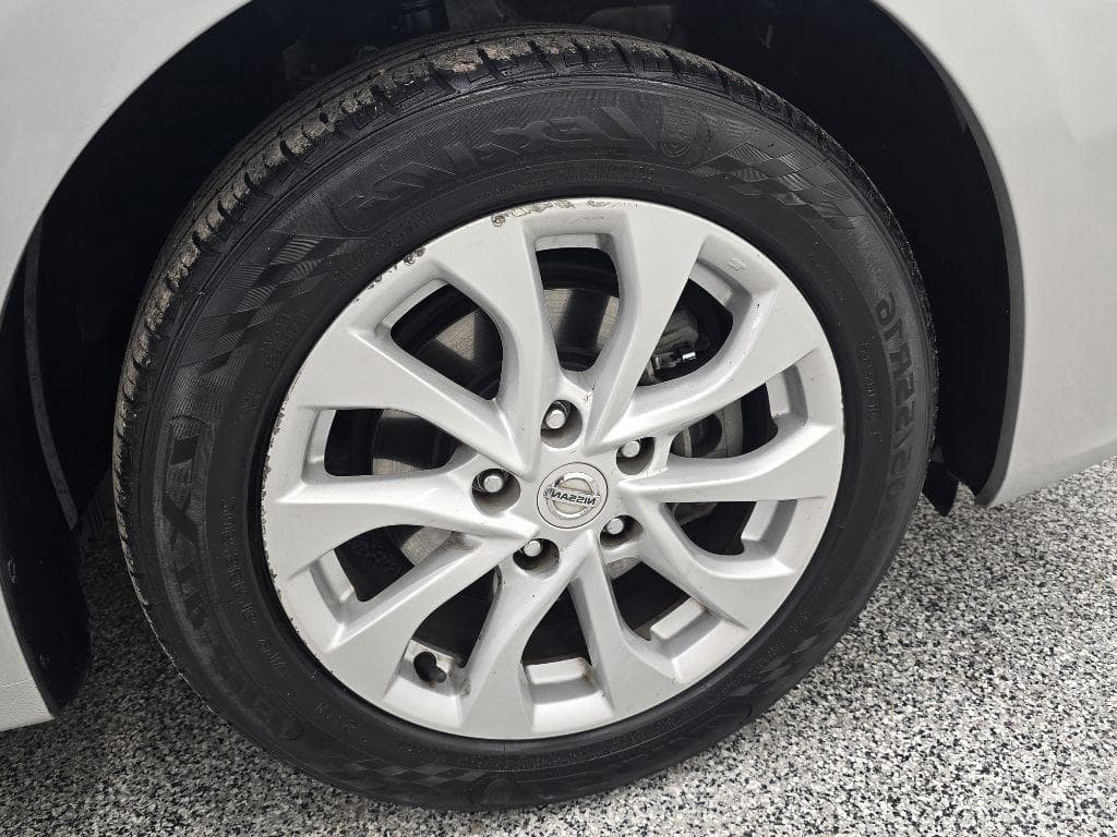 2019 NISSAN Sentra - Image 28