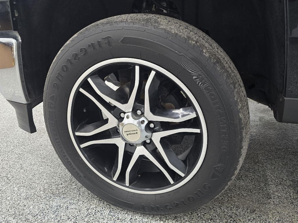 2015 CHEVROLET Silverado - Image 28