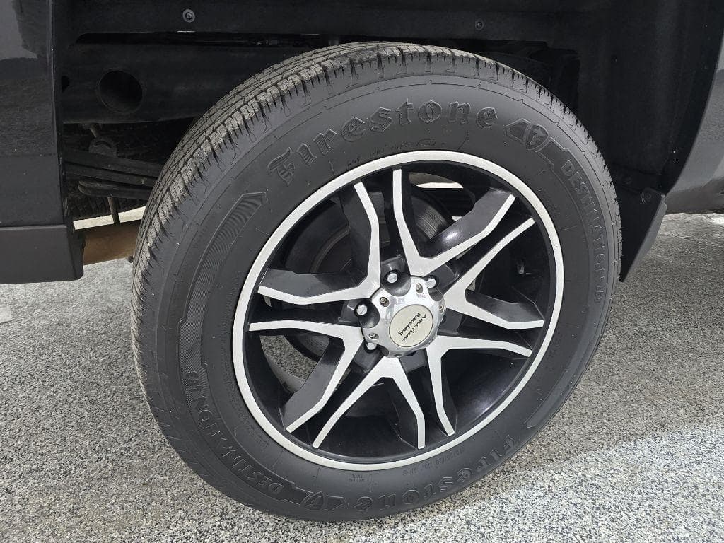 2015 CHEVROLET Silverado - Image 29