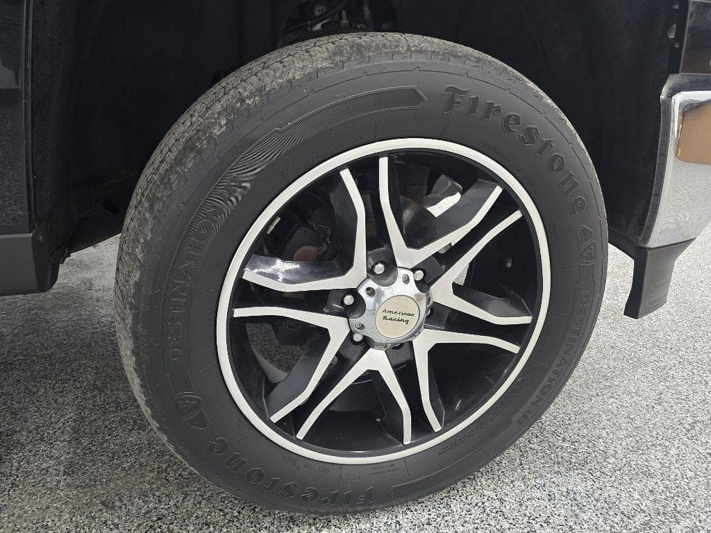 2015 CHEVROLET Silverado - Image 30